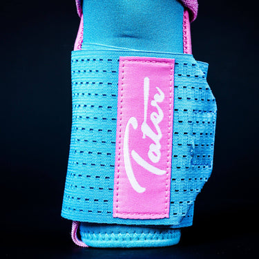 KONG Sliding Mitt | Cotton Candy Bubblegum Kong